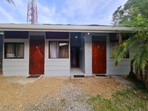 Laville Budged room with shared bathroom